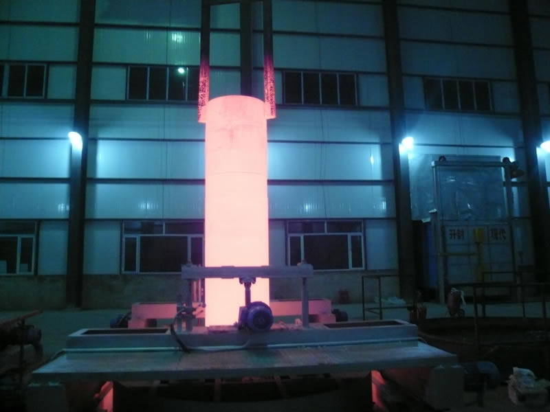 大型井式淬火爐